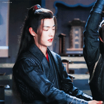 陈情令剧照肖战表情