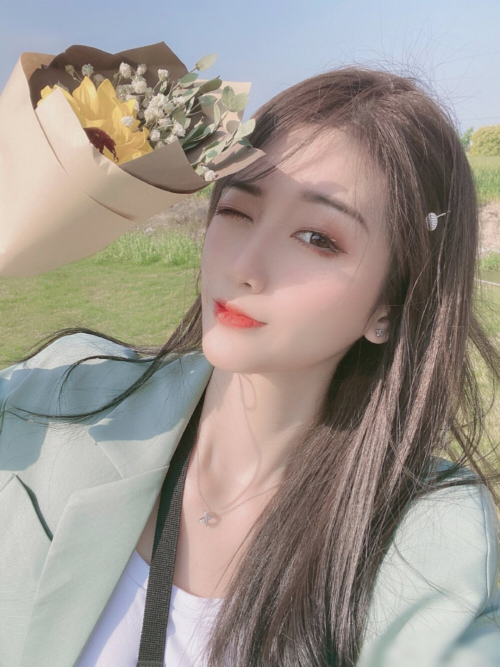 可爱小姐姐