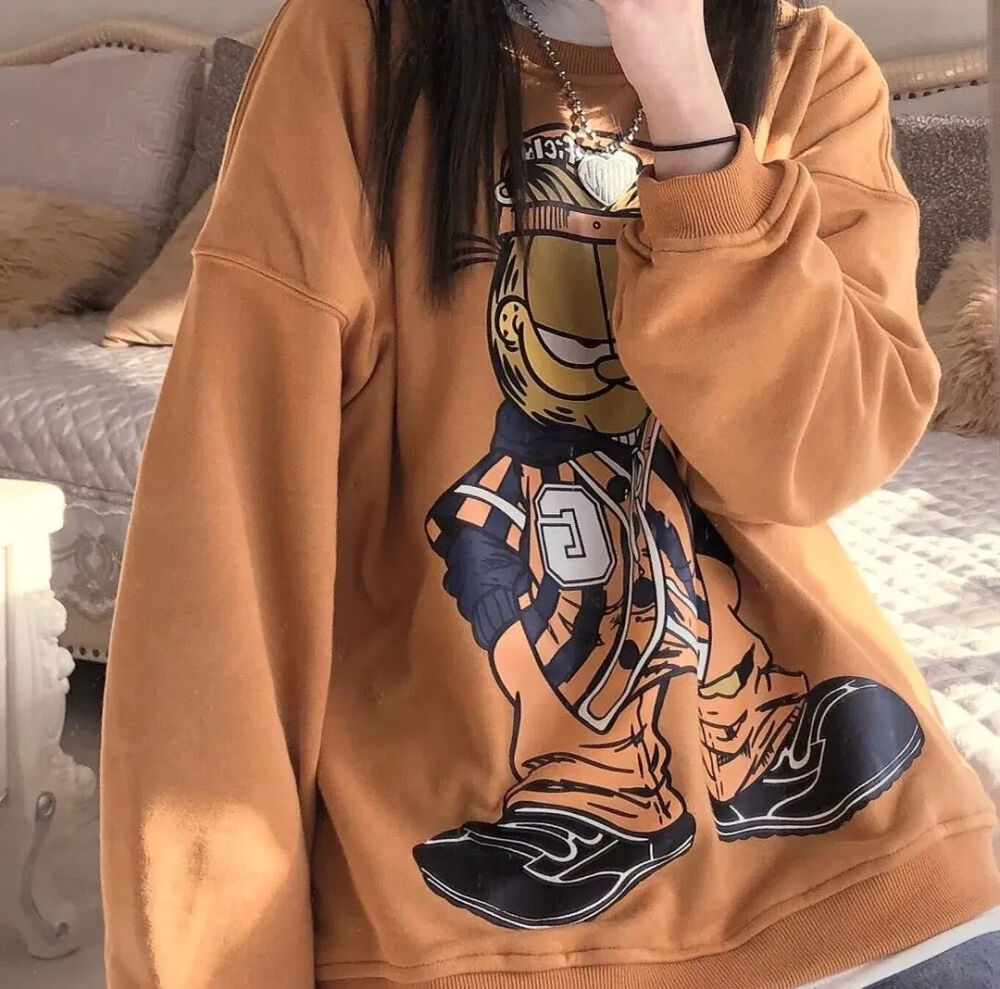 甜甜的闺蜜头像:好姑娘本应志在四方,可你偏偏是我的志向!