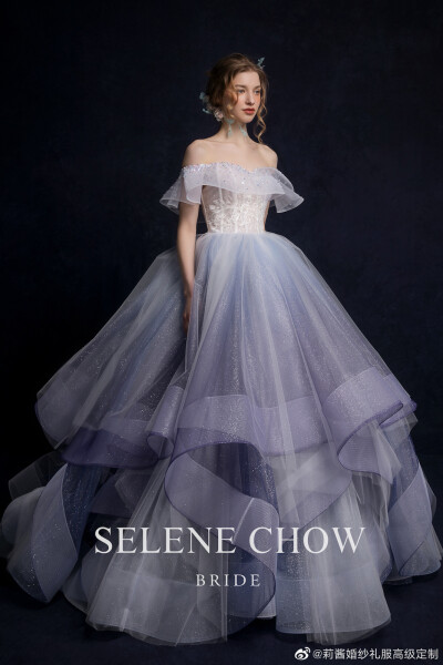 selene chow 礼服,图片来源微博.@莉酱婚纱礼服高级定制