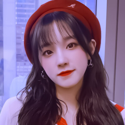 宋雨琦自调头像 二传注明栀言,并告诉我一声