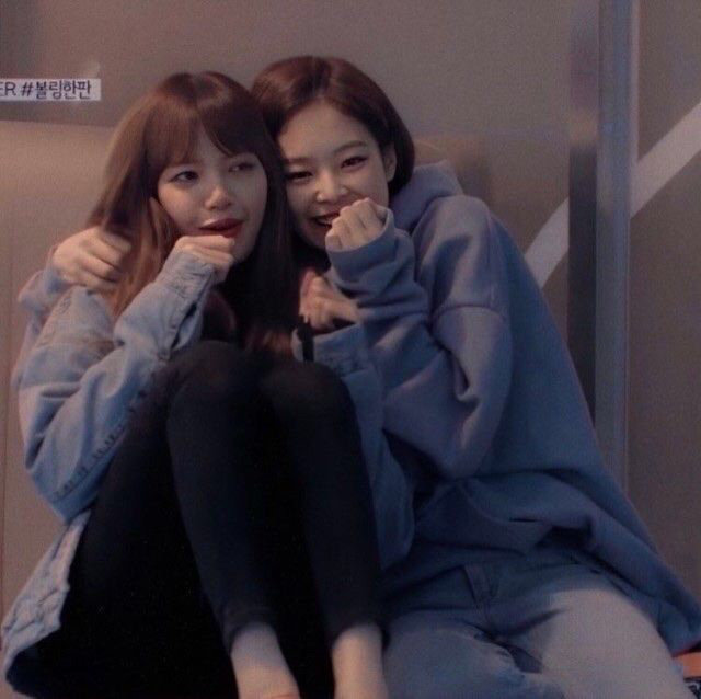 LISAjennie,lisa彩英 blackpink lisa&jennie头像 闺蜜头像