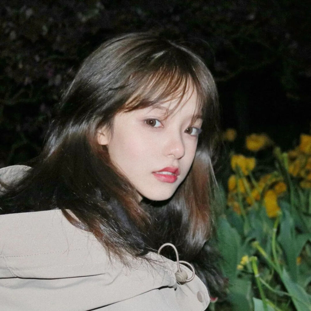 精选优质女生头像