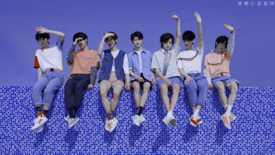 时代少年团 × 韩都衣舍