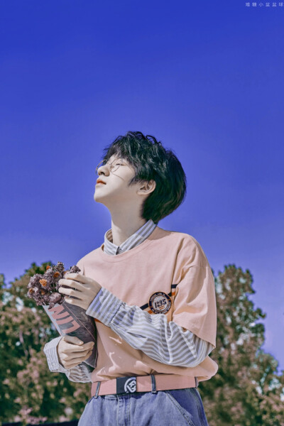 时代少年团 × 韩都衣舍