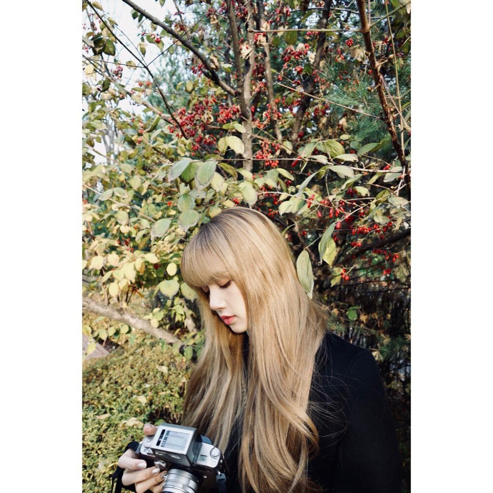 图片微博:lalisa_blackpink