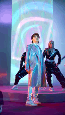 华晨宇 x 青岛啤酒代言人