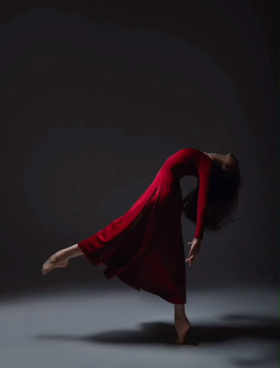 真人少女图舞蹈形体艺术图