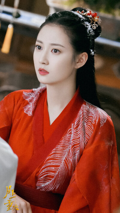 月上重火|陈钰琪×重雪芝 cr:青柠南椰铺