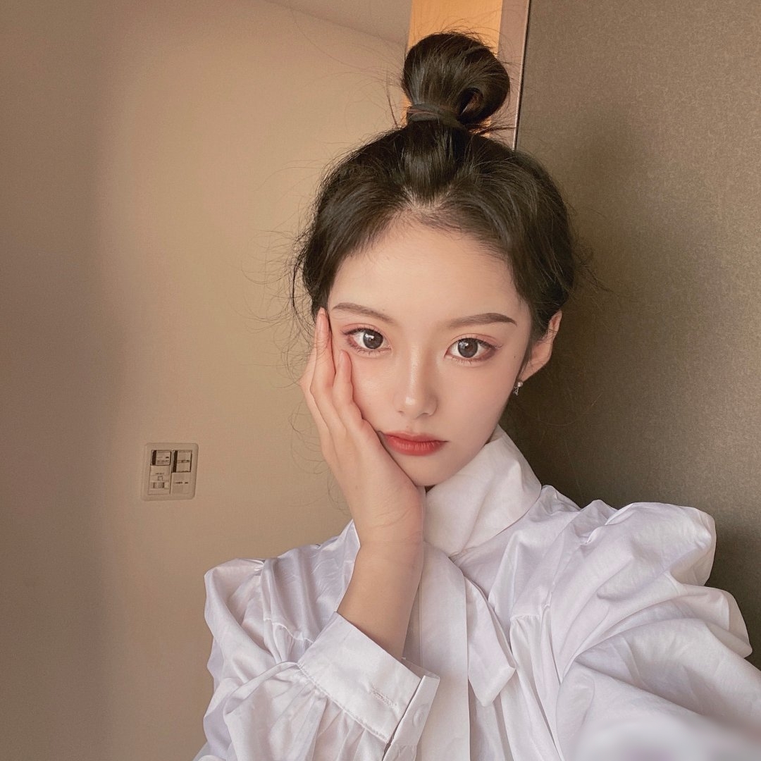 可爱小姐姐