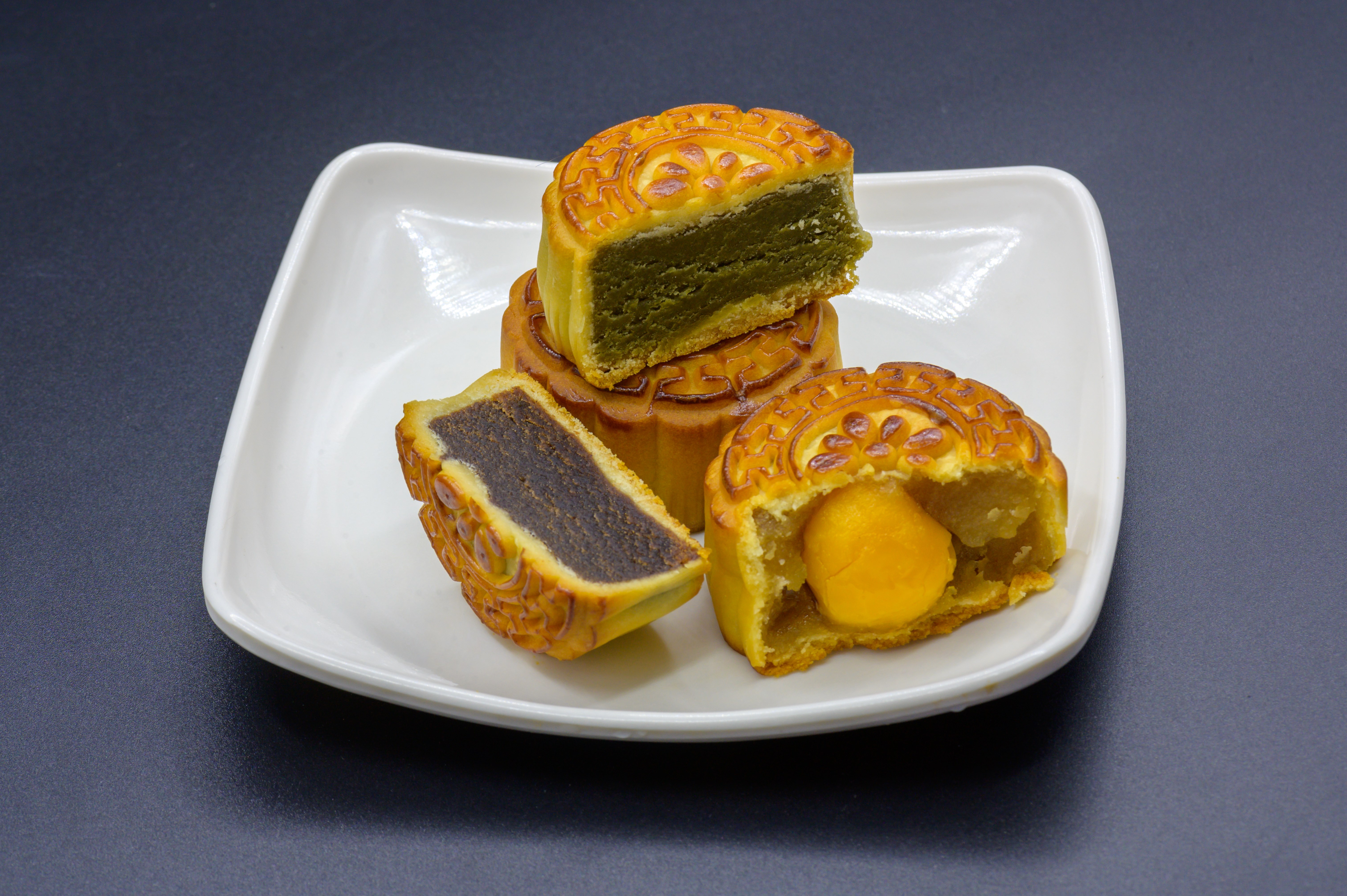月饼 月团 小饼 丰收饼 团圆饼 甜的 面点 中式糕点 中式点心 中秋节