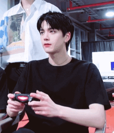 400_465gif 动态图 动图