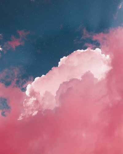淡粉色天空云朵图片图片
