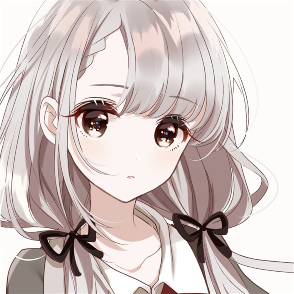 灰白发色动漫女头