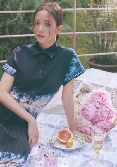 jisoo 杂志
