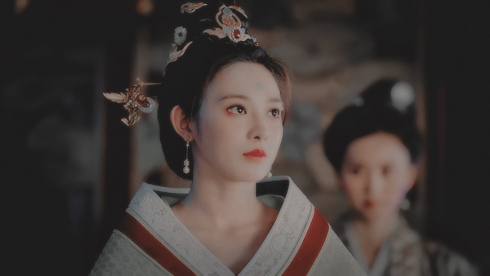 东宫|彭小苒×曲小枫 cr:再咬一口软糖