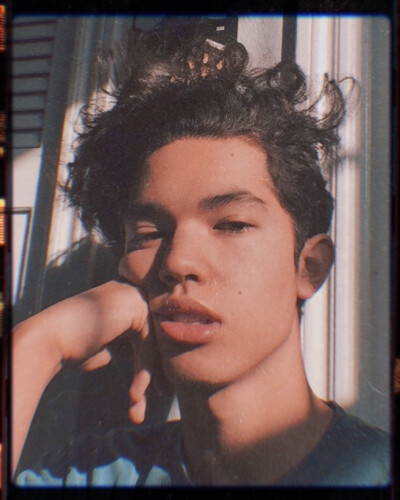 conan gray 美籍歌手爱尔兰日本混血代表作《maniac》《generation