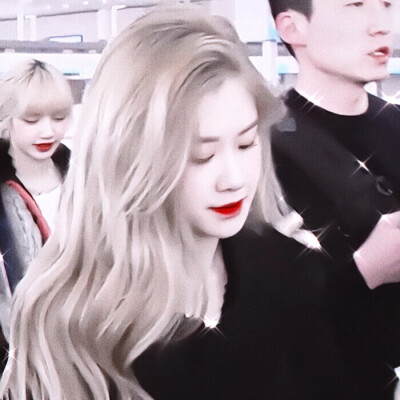 rosie朴彩英头像