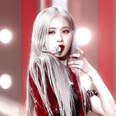 killthislove服装,killthislove kill this love 智秀