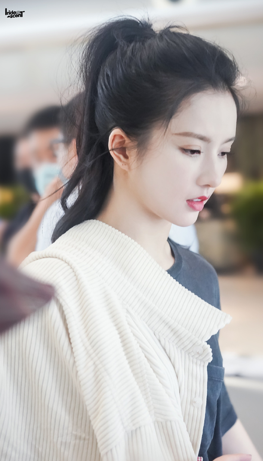 刘些宁