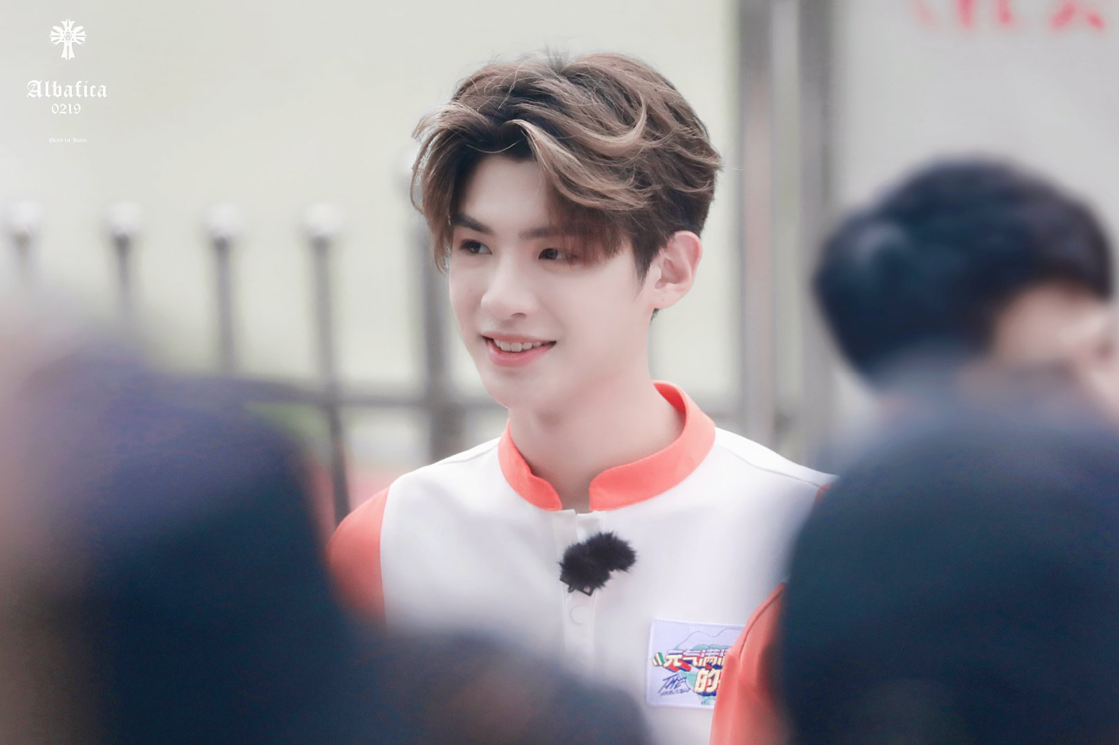 黄明昊 justin