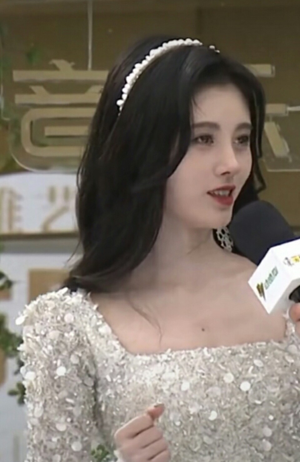 鞠婧祎可二改图 自改比例 图糊老照片