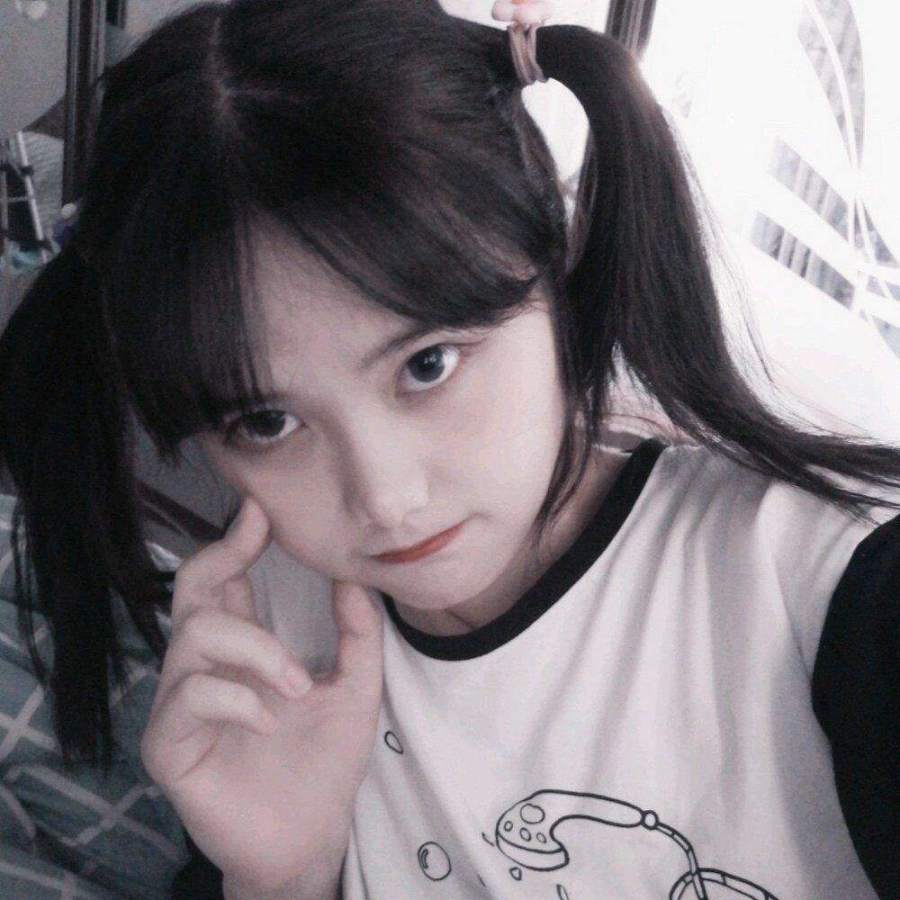 女头/双马尾