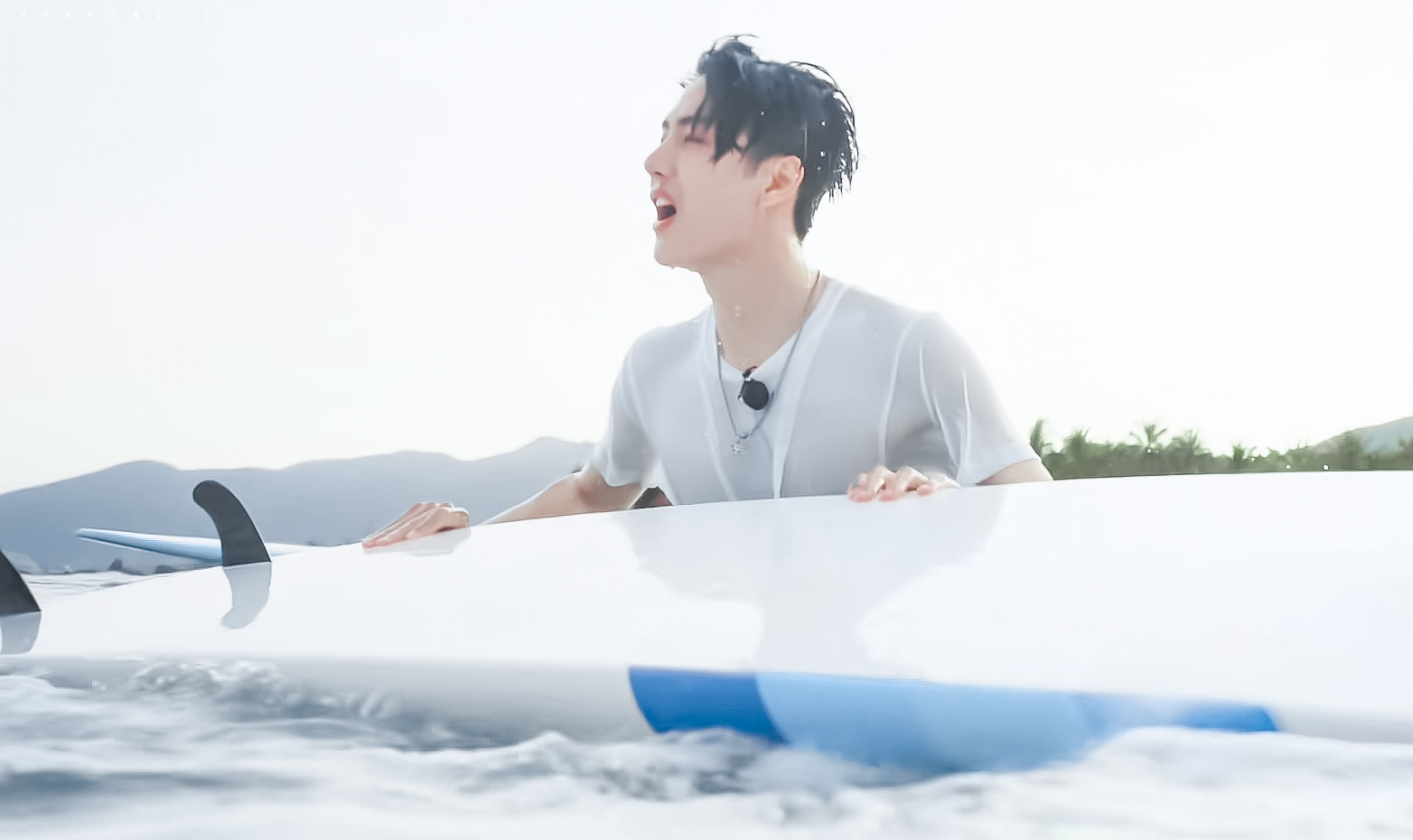 王一博夏日冲浪店# summer cr:logo - 堆糖,美图壁纸