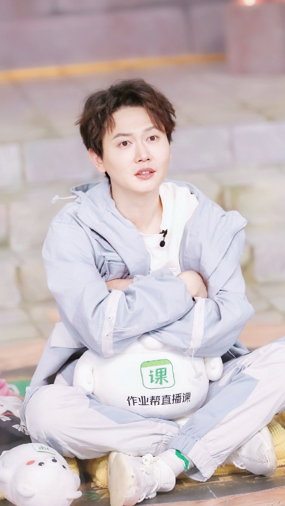 孟哥参加疯狂的麦咭表现也是稳稳的 话说疯狂的麦咭是怎么了呢?