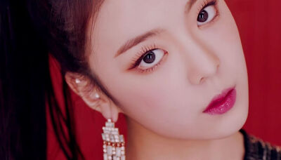itzy lia 崔智秀/二改见专辑简介
