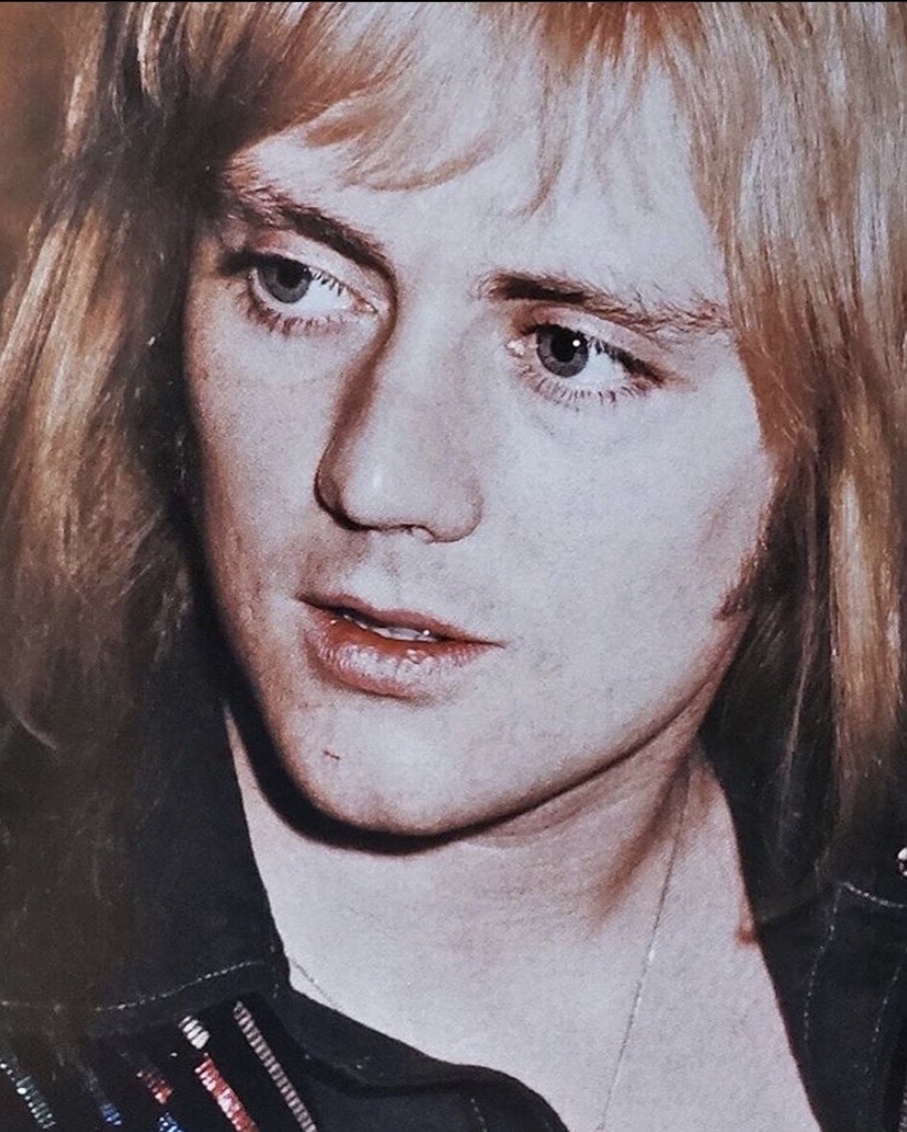 roger taylor ins: bestofroger - 堆糖,美图壁纸兴趣社区