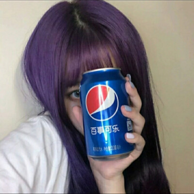 来喽来喽,迷人的紫色头发女生头像哦,简直浪漫呢!