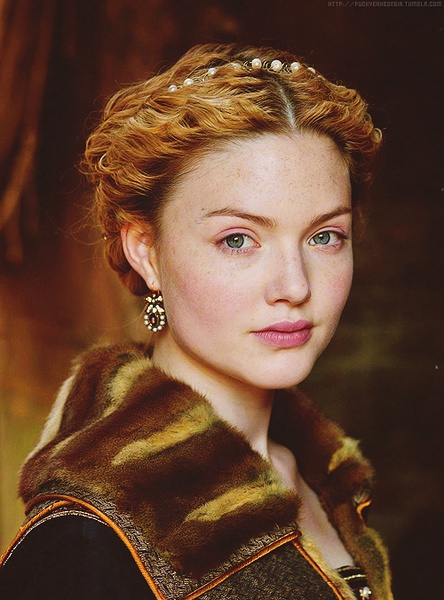 holliday grainger