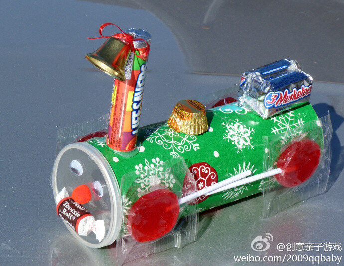 吃过的薯片盒做个小火车吧,试着用孩子所有的