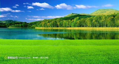 清澈湖泊水自然景观图片素材,碧绿草地高清图片