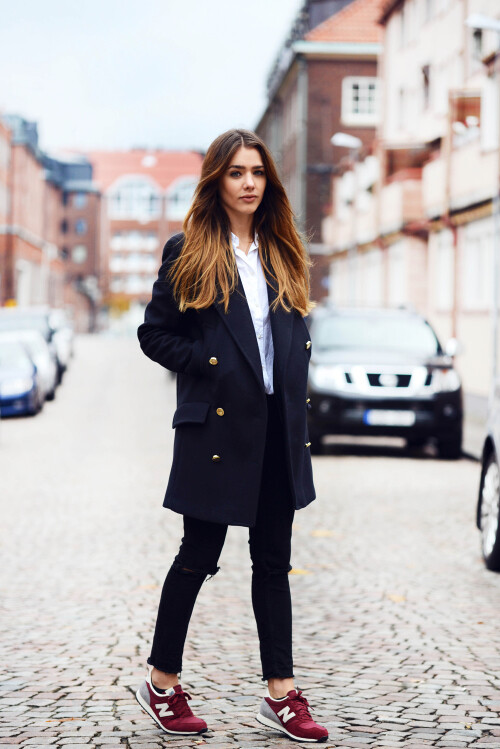 每日街拍美图: 外套:zara 鞋子:new balance