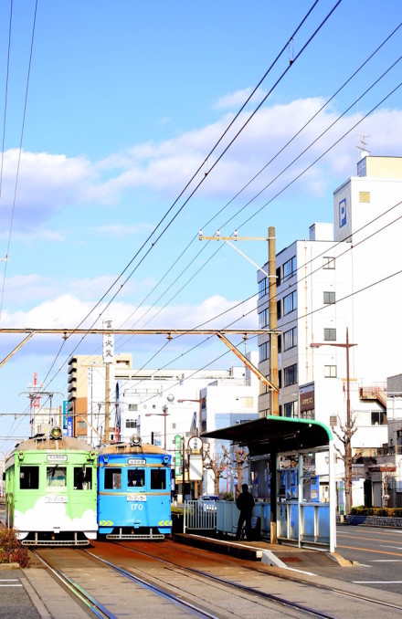 镜头下的日本:大阪市的路面电车,阪堺电车.摄影by くるみ