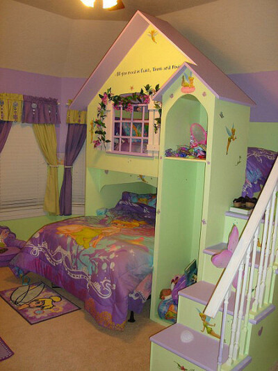 太喜欢这个儿童房的设计,很适合小公主哦.