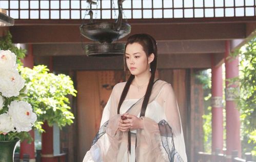 刘一含《天师钟馗》牡丹仙子