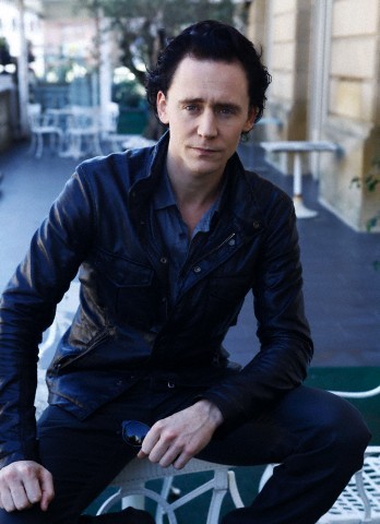 tom hiddleston#loki in black jacket!