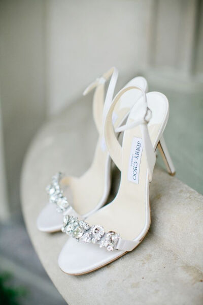 新娘婚鞋# #白色婚鞋# strappy jimmy choo bridal shoes