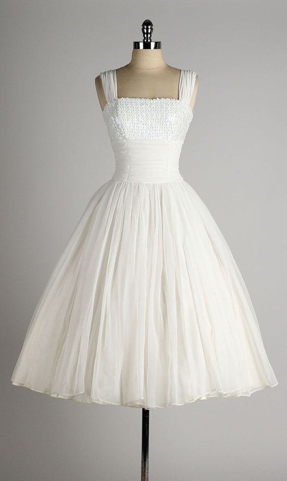 vintage 1950s dress . white chiffon .