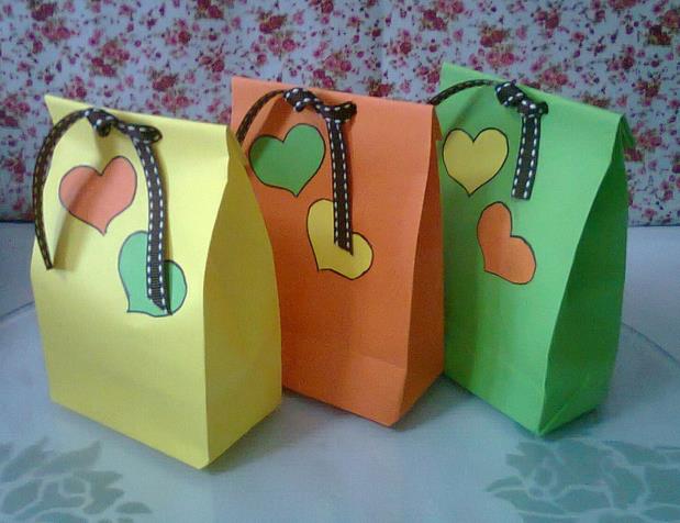 折纸礼物包装盒,折纸小礼袋的简单手工折