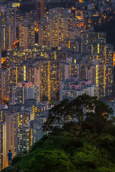 香港,不眠的城市,夜色下更妩媚动人.