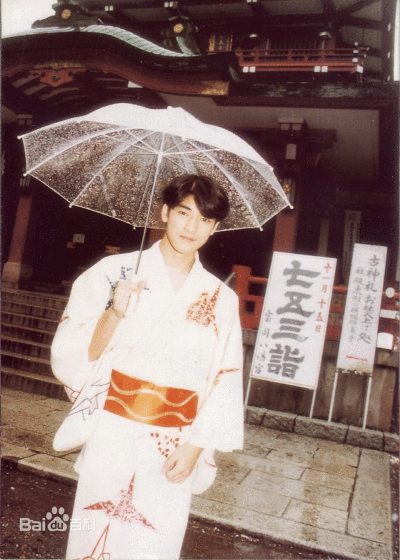 金城武(takeshi kaneshiro),姓金城,名武,中日混血,1973年10月11日