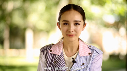 #第十届金鹰节颁奖晚会# #杨幂金鹰节内地首…