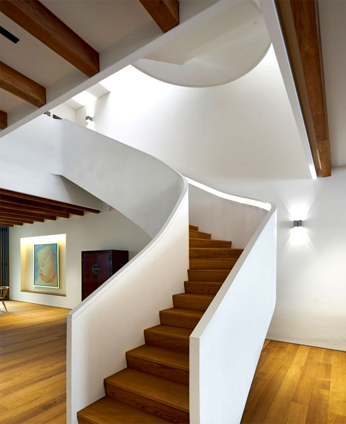 精致的弧形螺旋楼梯新加坡现代住宅设计作者ongong