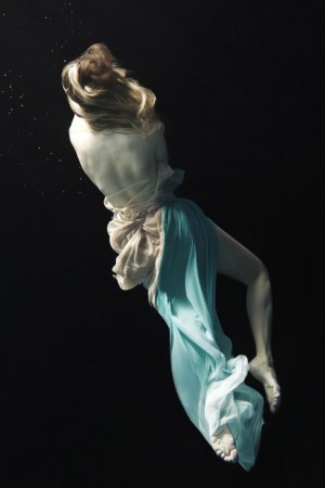 水中芭蕾人体摄影
