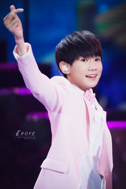 2016.02.22 湖南卫视元宵喜乐会 #王源##远源