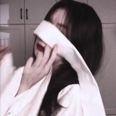 丧系女头